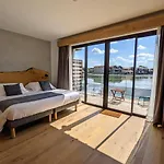 Apart-hotel Les 12 De Larros 4*