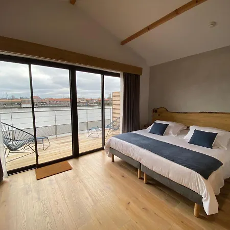 Aparthotel Les 12 De Larros