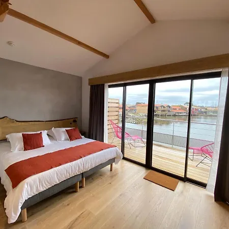 Les 12 De Larros Gujan-Mestras