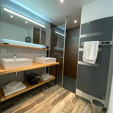 Les 12 De Larros Gujan-Mestras