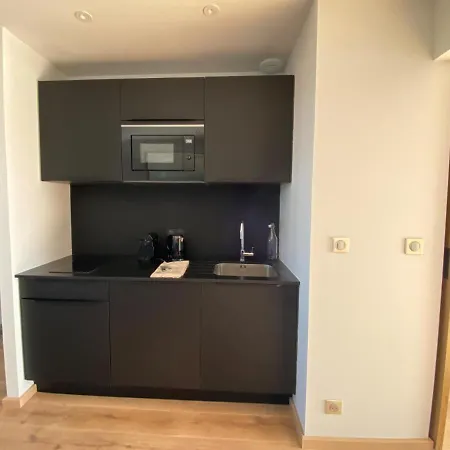 Les 12 De Larros Aparthotel Gujan-Mestras