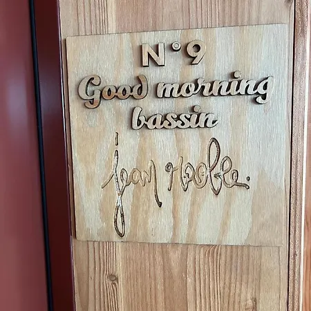 Les 12 De Larros Aparthotel 4*