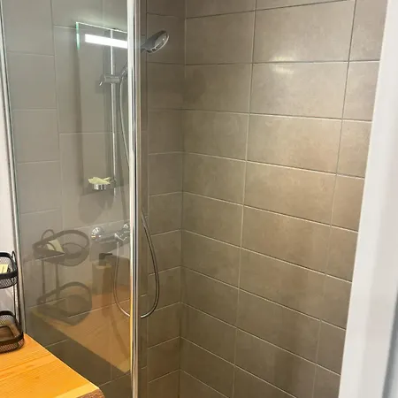 Les 12 De Larros Aparthotel 4*