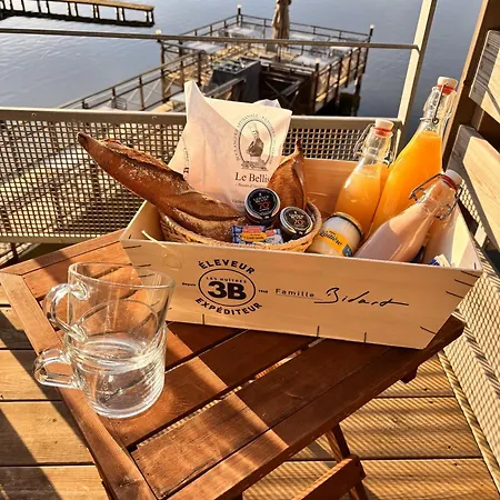 Apart Otel Les 12 De Larros 4*