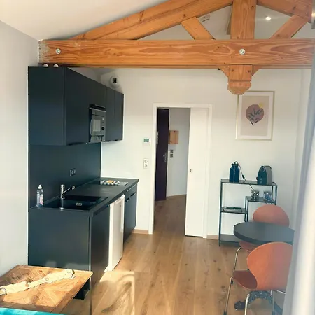 Les 12 De Larros Aparthotel Gujan-Mestras