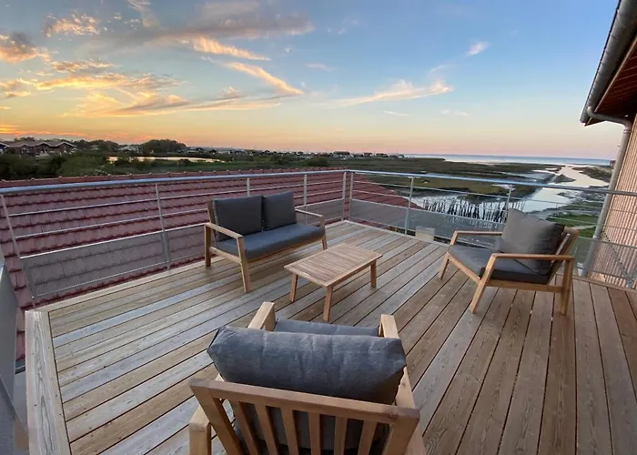 Apartahotel Les 12 De Larros Gujan-Mestras